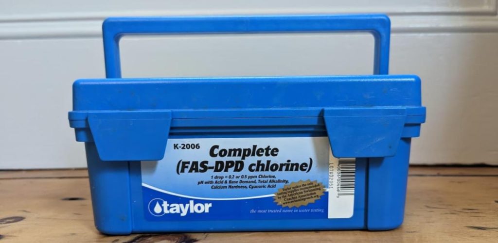 Taylor K-2006 carrying case